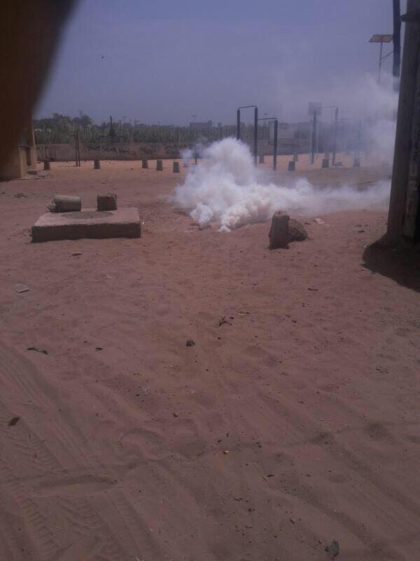 Images exclusives à Djiddah Thiaroye Kaw: Plusieurs jeunes du Grand Parti arrêtés Images exclusives à Djiddah Thiaroye Kaw: Plusieurs jeunes du Grand Parti arrêtés