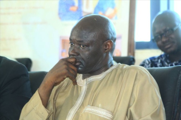 Ameth Fall Braya, accusé de connivence avec le poivoir Ameth Fall Braya, accusé de connivence avec le poivoir