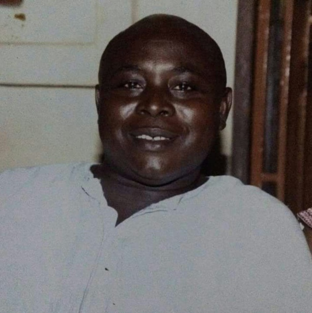 Gambie: le corps de l'opposant Solo Sandeng exhumé Gambie: le corps de l'opposant Solo Sandeng exhumé