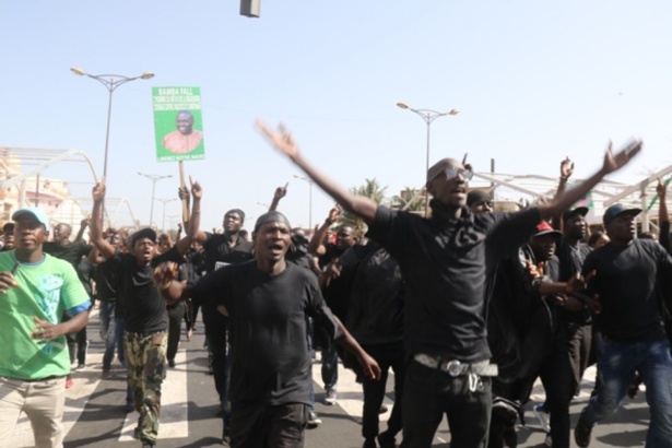 Les partisans de Bamba Fall Les partisans de Bamba Fall