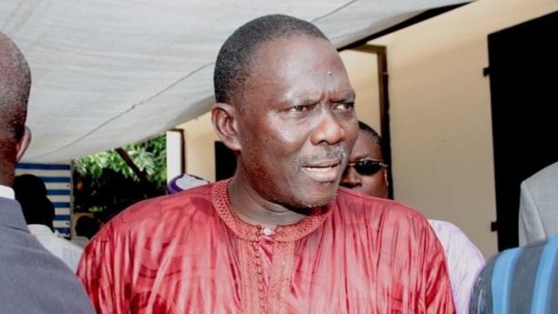 Moustapha Diakhaté: "L'opposition n'a pas de programme, elle se cache derrière Y'en a marre" Moustapha Diakhaté: "L'opposition n'a pas de programme, elle se cache derrière Y'en a marre"