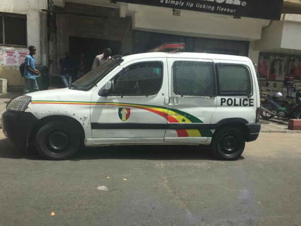 Arrestation des jeunes de Khalifa Sall sur l'avenue Ponty Arrestation des jeunes de Khalifa Sall sur l'avenue Ponty