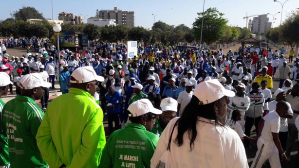 Les images de la randonnée pédestre des agents de l'Etat Les images de la randonnée pédestre des agents de l'Etat