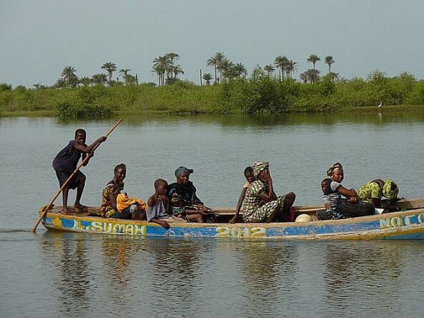 17 morts dans le chavirement d'une pirogue près de Toubacouta