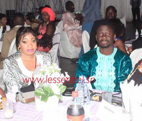 La femme d'affaire Ndèye Diagne Guèye Bissori en compagnie du griot des VIP Alassane Mbaye