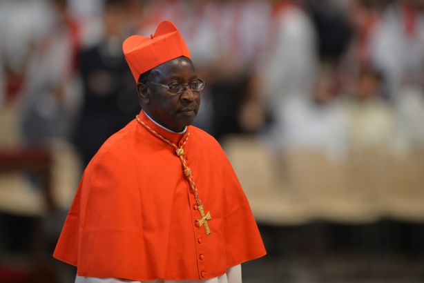 L'administration pénitentiaire avait bloqué la lettre du Cardinal Sarr à Khalifa Sall L'administration pénitentiaire avait bloqué la lettre du Cardinal Sarr à Khalifa Sall