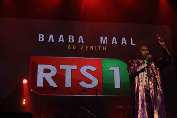 Abou Diouba Deh au Zenith avec Baba Maal Abou Diouba Deh au Zenith avec Baba Maal