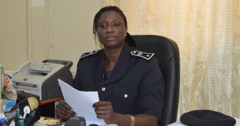 Le commissaire de police Tabara Ndiaye chef du Bureau des relations publiques de la Police nationale (BRP) et porte-parole de la Police nationale