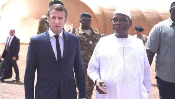 Au Mali, le président Macron appelle à une "accélération" du processus de paix Au Mali, le président Macron appelle à une "accélération" du processus de paix