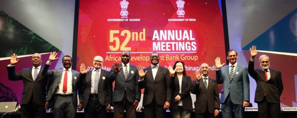 La BAD conclut les réunions annuelles de 2017 à Ahmedabad sur une note d'optimisme La BAD conclut les réunions annuelles de 2017 à Ahmedabad sur une note d'optimisme