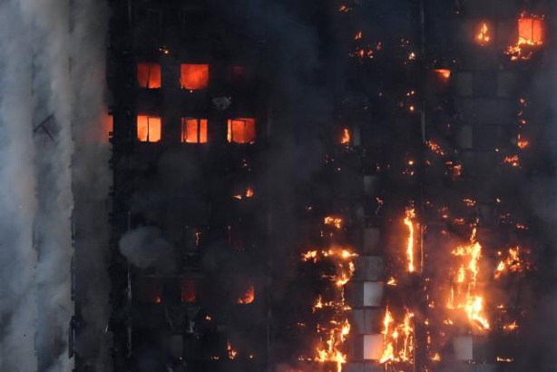 Vidéo- Londres : Plusieurs morts dans l'incendie d'une tour de 27 étages