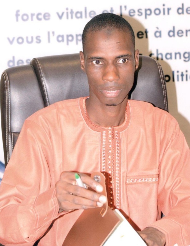 Nourou NIANG au Président Macky SALL : «Nous ne sommes pas du tout contents du traitement réservé aux jeunes» Nourou NIANG au Président Macky SALL : «Nous ne sommes pas du tout contents du traitement réservé aux jeunes»