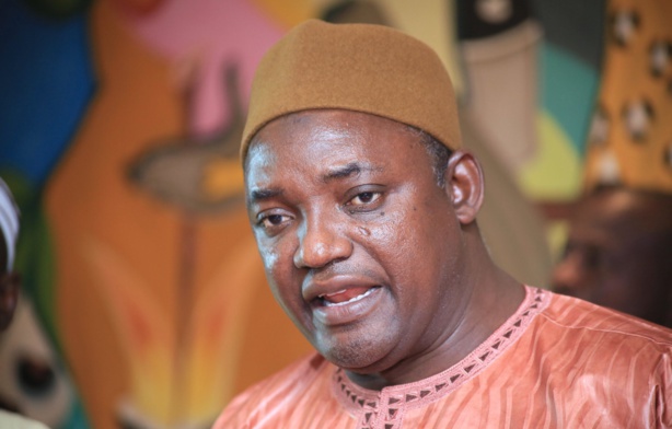Exclusif- Gambie : Barrow fait le ménage dans les services de sécurité