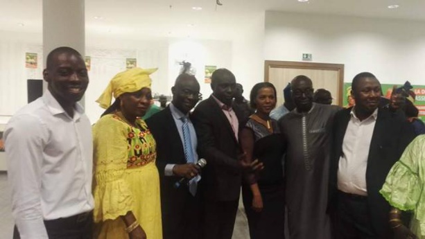 Manko Taxawu Senegaal de Mantes-La-Jolie - Objectif : dégager Macky en 2019 Manko Taxawu Senegaal de Mantes-La-Jolie - Objectif : dégager Macky en 2019