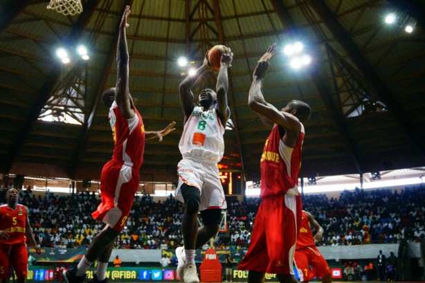 AFROBASKET : Le Sénégal punit le Mozambique et s’emparent de la première place AFROBASKET : Le Sénégal punit le Mozambique et s’emparent de la première place