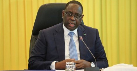 Loi de finances 2018 : Macky veut freiner les dépenses excessives de ses ministres et Dg