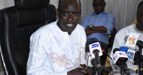 Seydou Gueye : « Karim Wade ne peut pas être candidat en 2019 si… »