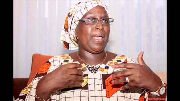 Penda Mbow : « Il faut que chaque État aillent chercher ses ressortissants » Penda Mbow : « Il faut que chaque État aillent chercher ses ressortissants »