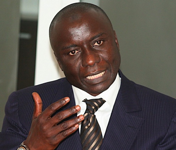 Idrissa Seck : «Macky Sall n'a aucune prise sur moi, sinon il serait heureux de m'éliminer» Idrissa Seck : «Macky Sall n'a aucune prise sur moi, sinon il serait heureux de m'éliminer»