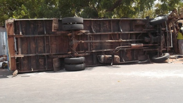 Cinq morts sur la route de Touba Cinq morts sur la route de Touba