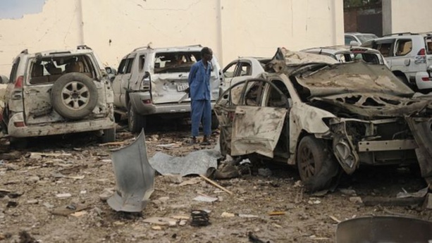 Somalie : 38 morts dans deux attentats Somalie : 38 morts dans deux attentats