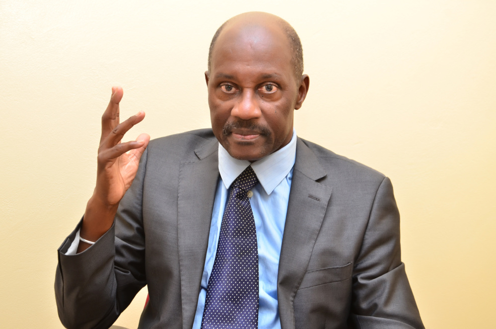 Le commissaire Sadio écrit à son ami Khalifa Sall : «Votre incarcération est l’œuvre de vos contempteurs, des minables et des minus habens» Le commissaire Sadio écrit à son ami Khalifa Sall : «Votre incarcération est l’œuvre de vos contempteurs, des minables et des minus habens»