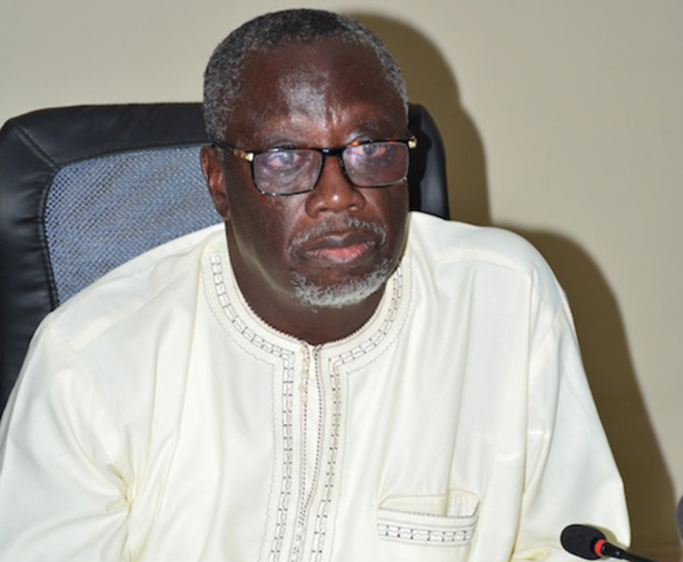 Le Président Sall limoge le directeur de l'Office du bac, Babou Diaham Le Président Sall limoge le directeur de l'Office du bac, Babou Diaham