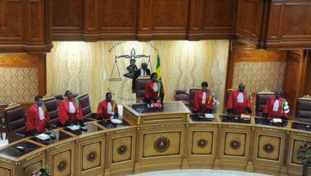 Gabon: la Cour constitutionnelle dissout l'Assemblée, sanctionne le gouvernement Gabon: la Cour constitutionnelle dissout l'Assemblée, sanctionne le gouvernement