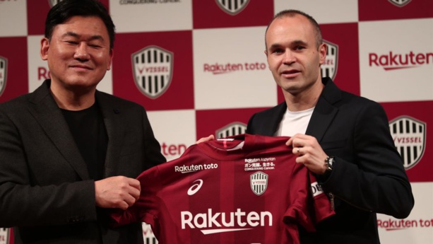 Andrés Iniesta signe au Vissel Kobe (Japon)