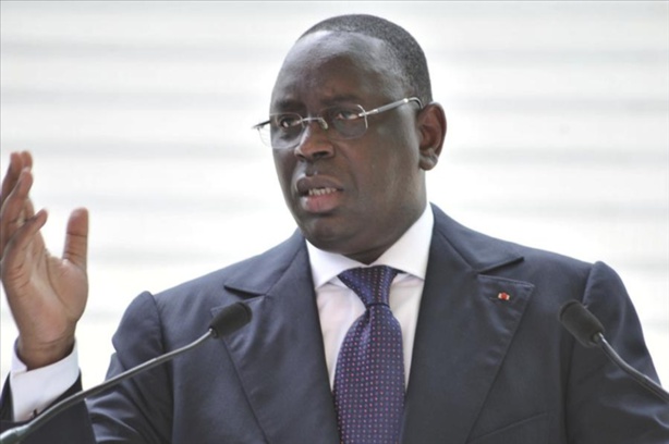 Macky instrumentalise la misère, l’ignorance du peuple et corrompt les élites Macky instrumentalise la misère, l’ignorance du peuple et corrompt les élites