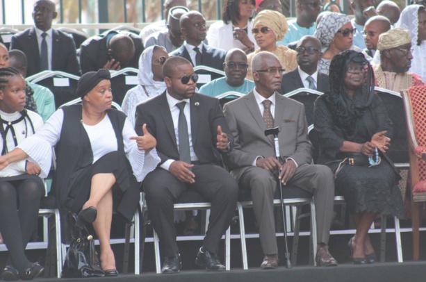 Obsèques Bruno Diatta : La République reconnaissante ! Obsèques Bruno Diatta : La République reconnaissante !