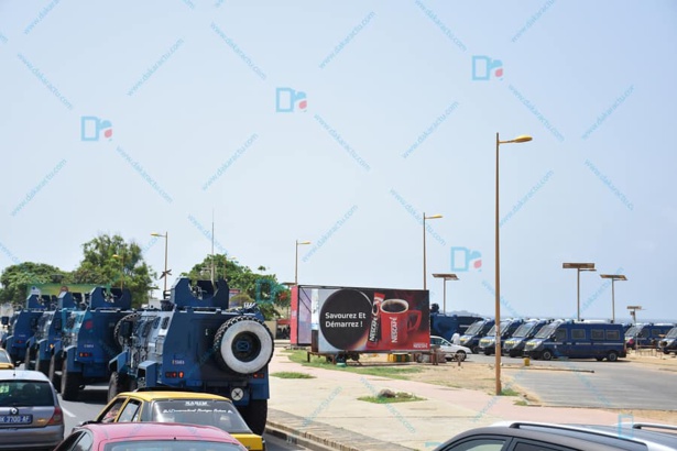 Visite de Macky à l'UCAD : la sécurité bunkérise les lieux Visite de Macky à l'UCAD : la sécurité bunkérise les lieux