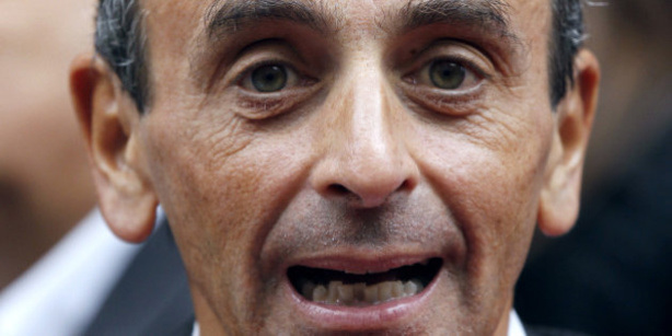 Zemmour, tu es un cancre de l'Histoire. Et le dernier des Juifs Zemmour, tu es un cancre de l'Histoire. Et le dernier des Juifs