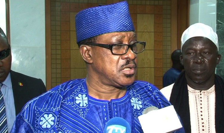 Madické Niang: "Si la candidature de Karim Wade passe, je renonce à la mienne"