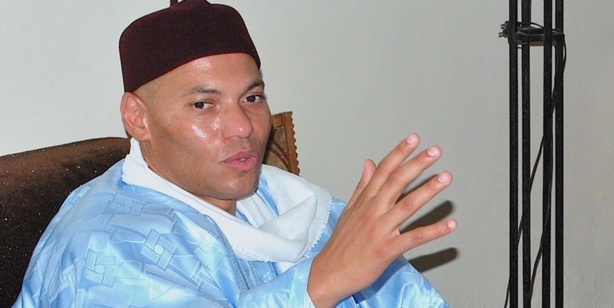 Karim Wade vilipende Macky Sall auprès des bailleurs Karim Wade vilipende Macky Sall auprès des bailleurs