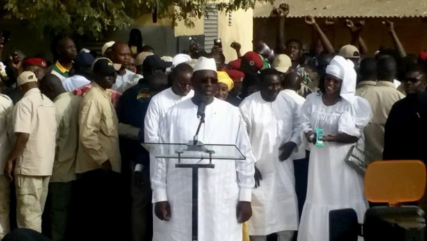 Macky Sall aprés son vote : "J’espère qu’au terme de cette journée le peuple sénégalais sera le seul vainqueur "