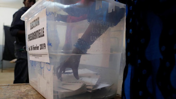 TOUCHE PAS A MON VOTE ! TOUCHE PAS A MON VOTE !