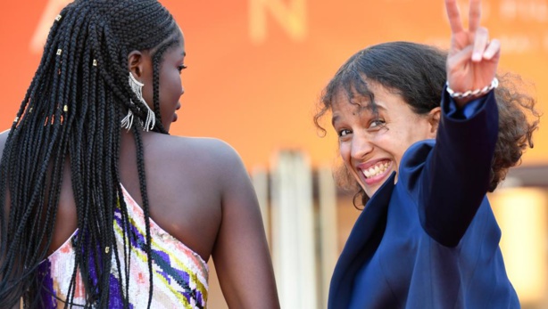 Mati Diop réalisatrice franco-sénégalaise remporte le prix du jury du festival de Cannes ! Mati Diop réalisatrice franco-sénégalaise remporte le prix du jury du festival de Cannes !