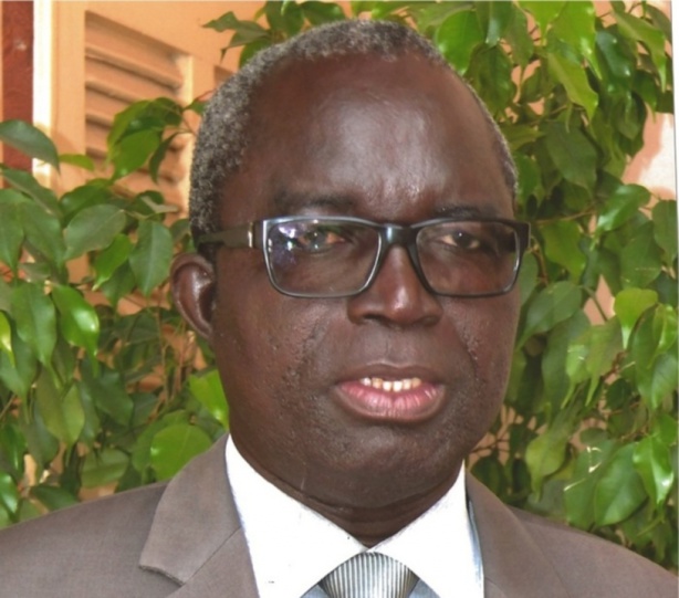 Babacar Justin Ndiaye : «Farba Ngom et Yakham Mbaye : les deux voltigeurs de tête de Macky Sall»