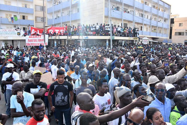 Les images du rassemblement de Aar Li Nu Bok Les images du rassemblement de Aar Li Nu Bok