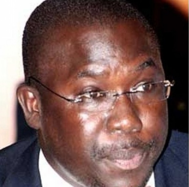 Le député Abdoul Aziz Diop rejoint la fronde des légitimistes