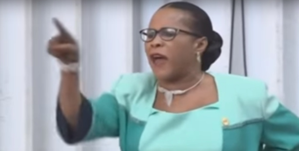 La députée Mame Diarra Fam au ministre de la Justice, Malick Sall : «Vous êtes incapable, vous n’avez rien dans la tête, vous êtes nul»