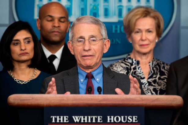 Covid-19 : Premiers cas à la Maison Blanche Covid-19 : Premiers cas à la Maison Blanche