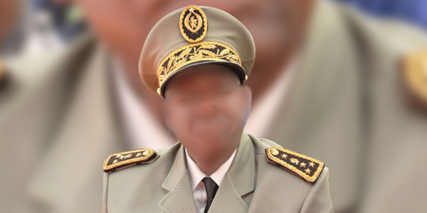 Qui est le douanier qui a tué sa fille aux Mamelles ? Qui est le douanier qui a tué sa fille aux Mamelles ?