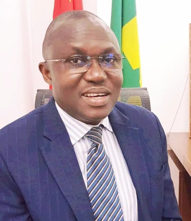 À PROPOS DU DÉBAT SUR LA VILLE DANS LE CODE GÉNÉRAL DES COLLECTIVITÉS LOCALES DU SÉNÉGAL À PROPOS DU DÉBAT SUR LA VILLE DANS LE CODE GÉNÉRAL DES COLLECTIVITÉS LOCALES DU SÉNÉGAL