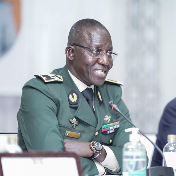 Parution : le Colonel Tidiane Cissé sur la piste du terrorisme dans le Sahel Parution : le Colonel Tidiane Cissé sur la piste du terrorisme dans le Sahel