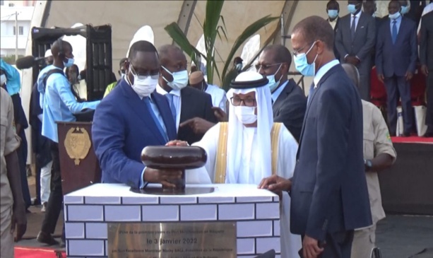 Macky lance les travaux du port multifonctionnel de ndayane