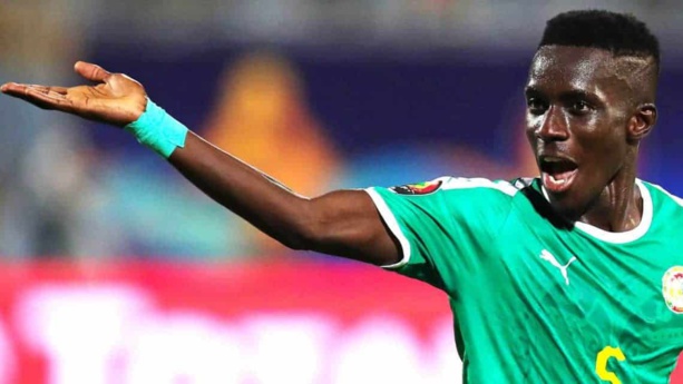 Sénégal vs Zimbabwe : Gana Gueye hérite du brassard de capitaine Sénégal vs Zimbabwe : Gana Gueye hérite du brassard de capitaine