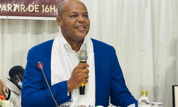 Mame Mbaye Niang tacle Diouf Sarr Mame Mbaye Niang tacle Diouf Sarr