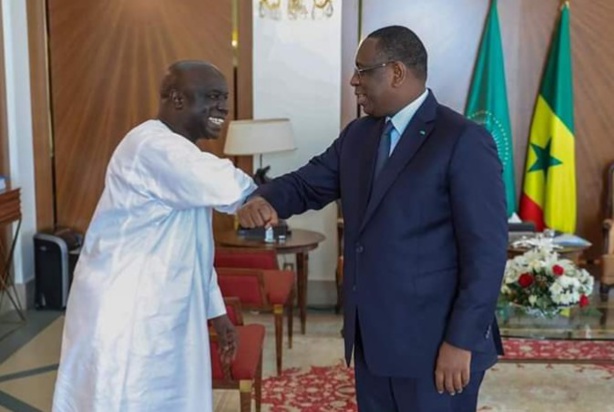 À Idrissa Seck, rendez-nous notre Cese, votre incroyable laxisme doit être sanctionné ! (Diaraf Sow) À Idrissa Seck, rendez-nous notre Cese, votre incroyable laxisme doit être sanctionné ! (Diaraf Sow)